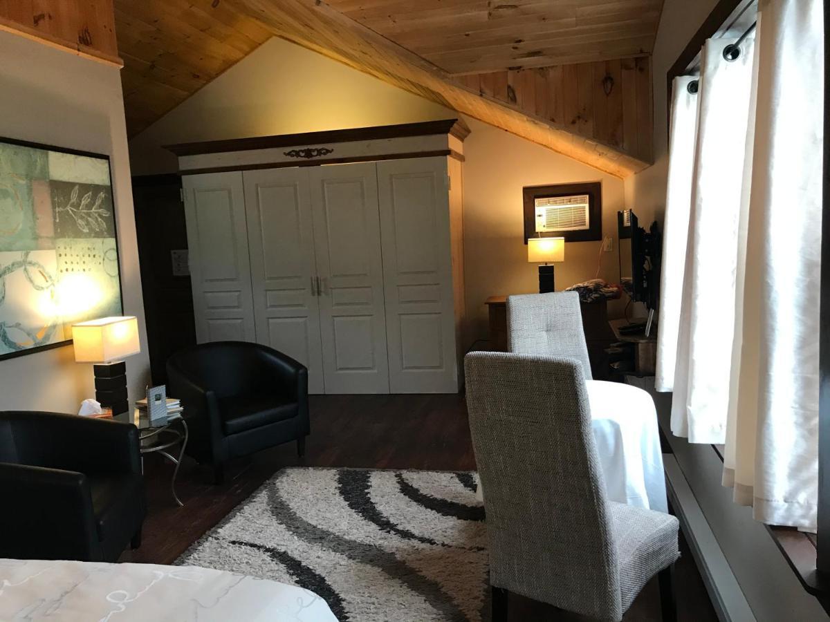 Domaine De La Baie, Les Suites Shawinigan Exteriör bild