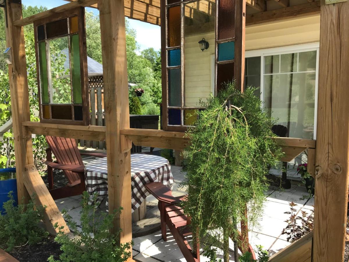 Domaine De La Baie, Les Suites Shawinigan Exteriör bild