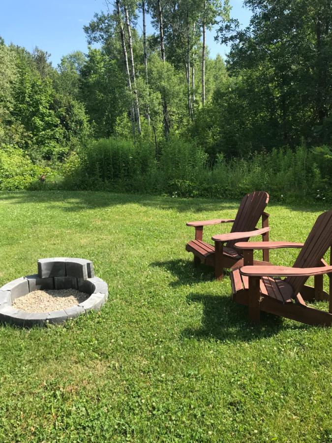 Domaine De La Baie, Les Suites Shawinigan Exteriör bild