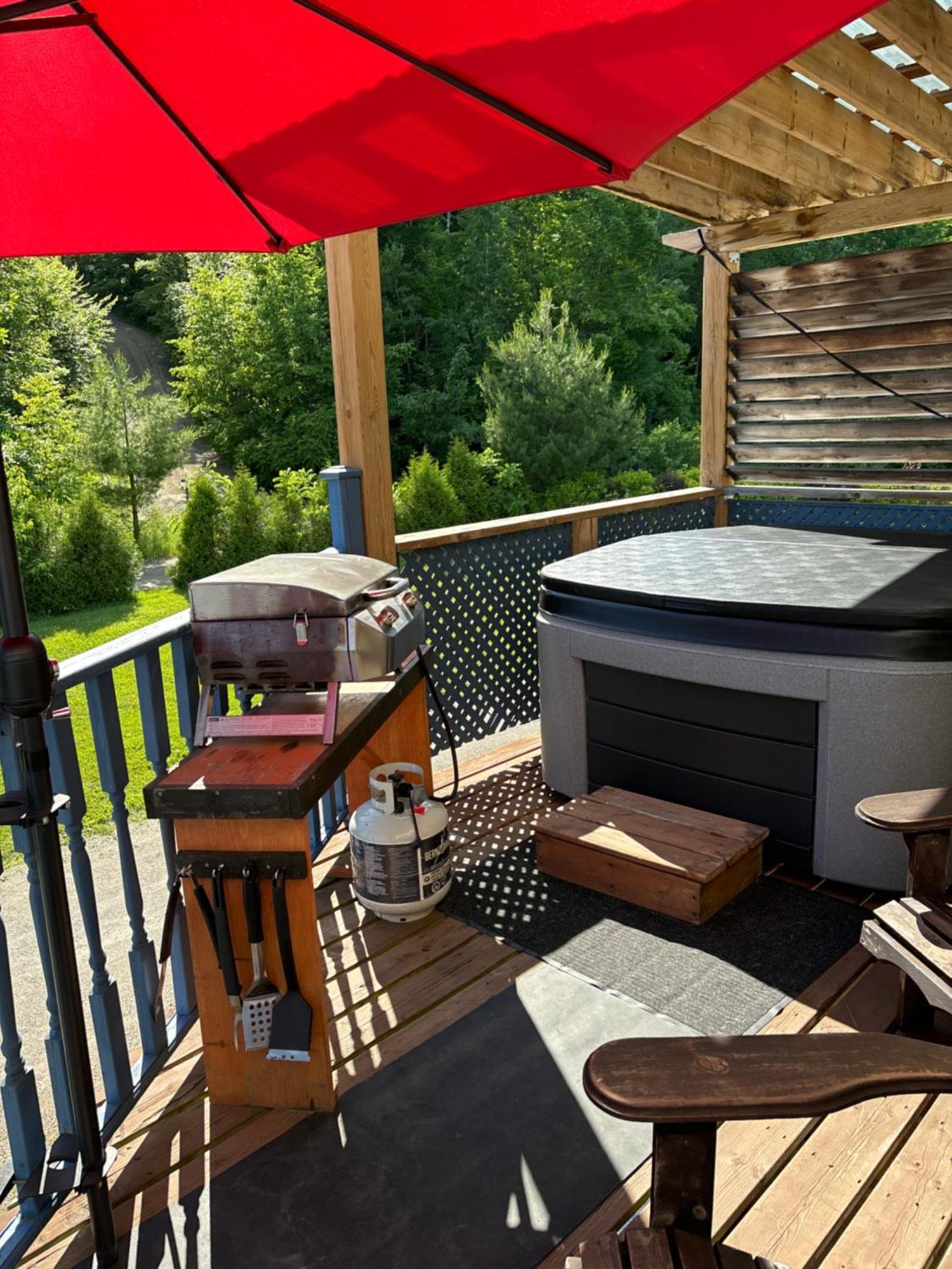 Domaine De La Baie, Les Suites Shawinigan Exteriör bild