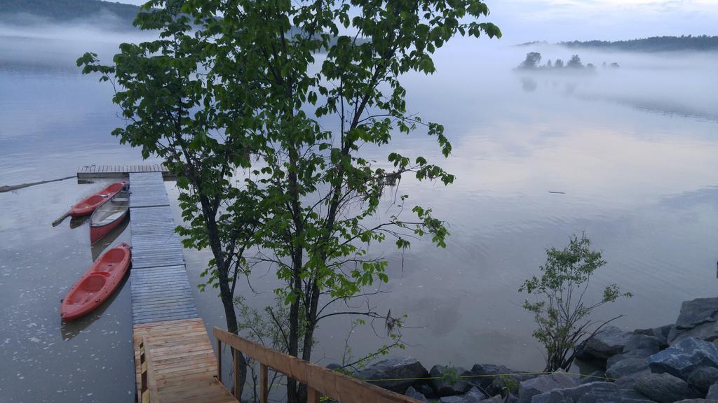 Domaine De La Baie, Les Suites Shawinigan Exteriör bild